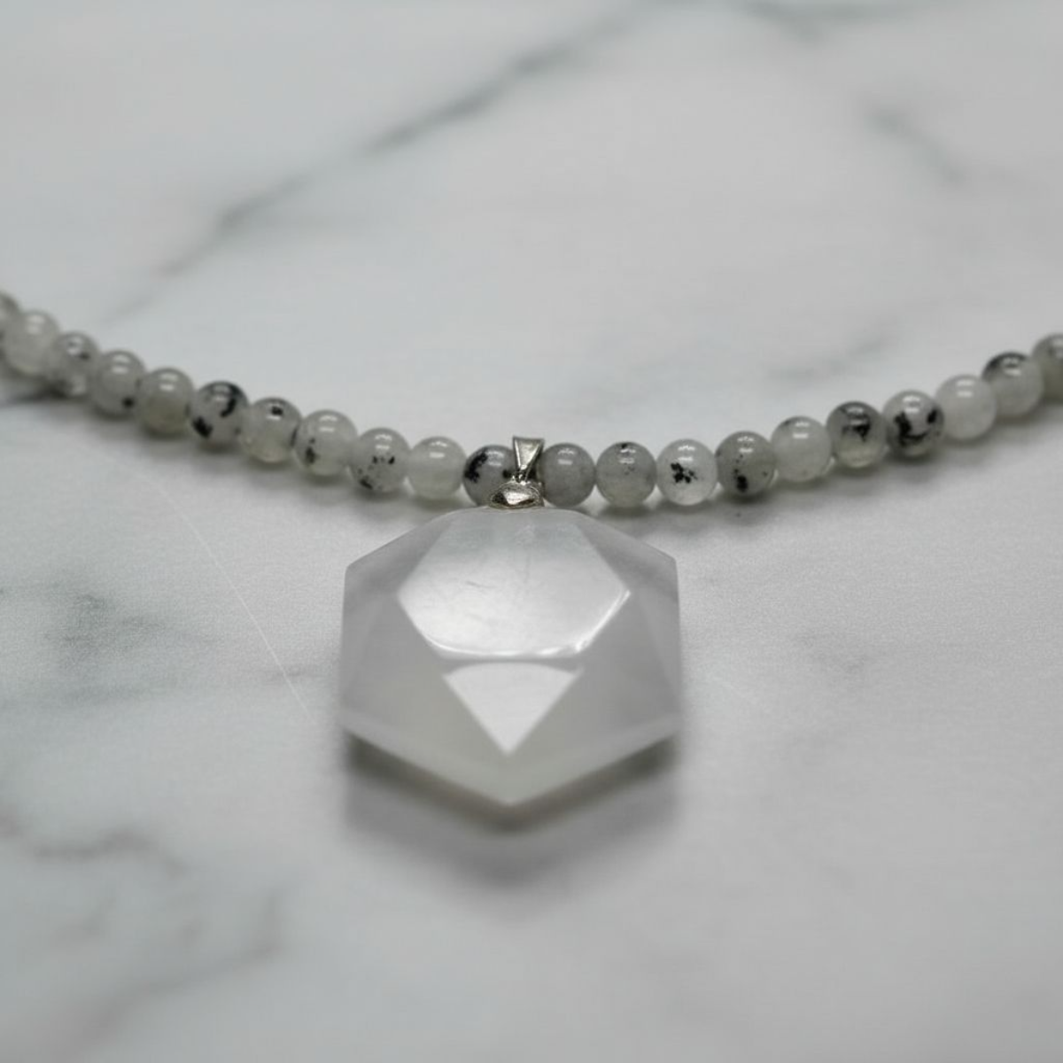 Terrasoul Aytaşı Kolye