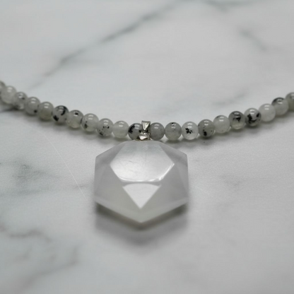 Terrasoul Aytaşı Kolye