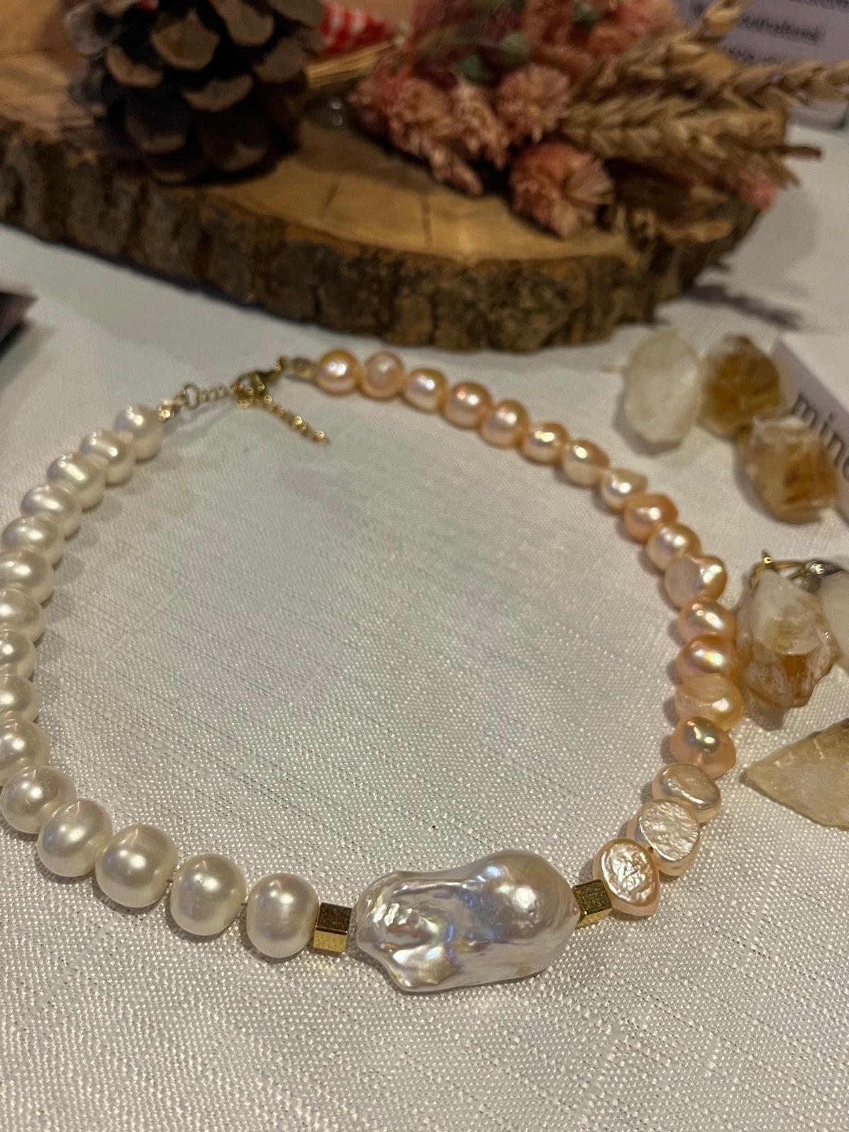 ST10 Pinkamorfy Kolye